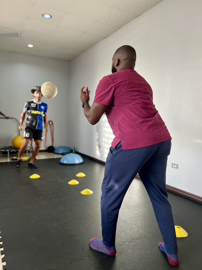 8117D59E-C98C-42AF-A27A-FE45E220D75E_1_105_c