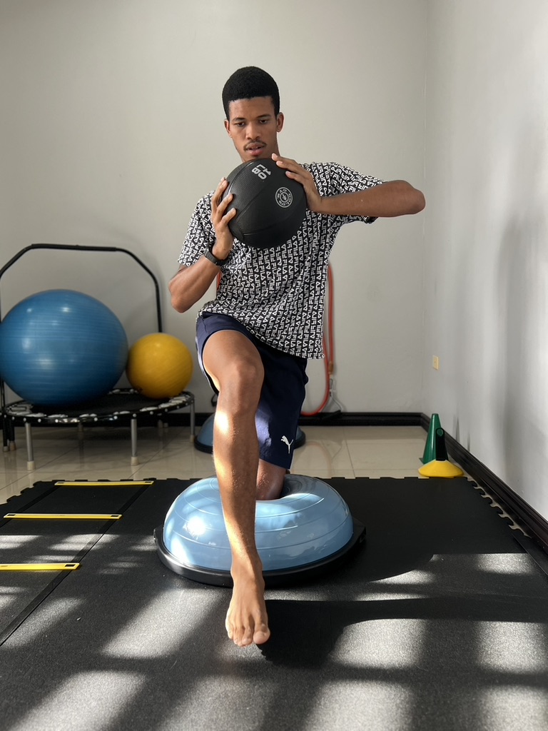 CC4B3883-9F6C-4E68-BE0F-6C12BA45263E_1_105_c